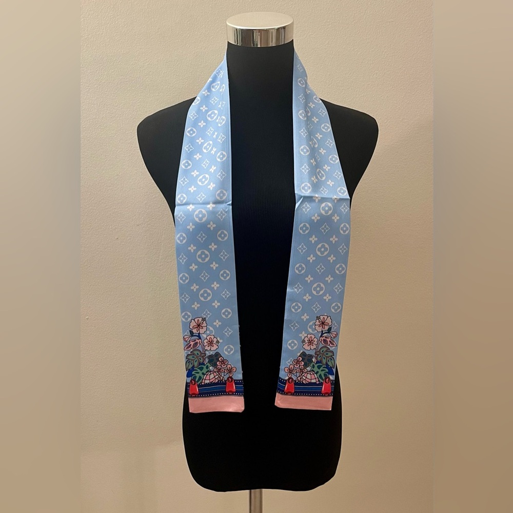 Big Twilly: Colorful Designer Silk Scarf - Picture 5 of 11